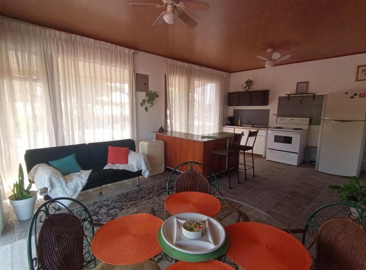 Nirvana Apartament Hostal Río Segundo Екстериор снимка