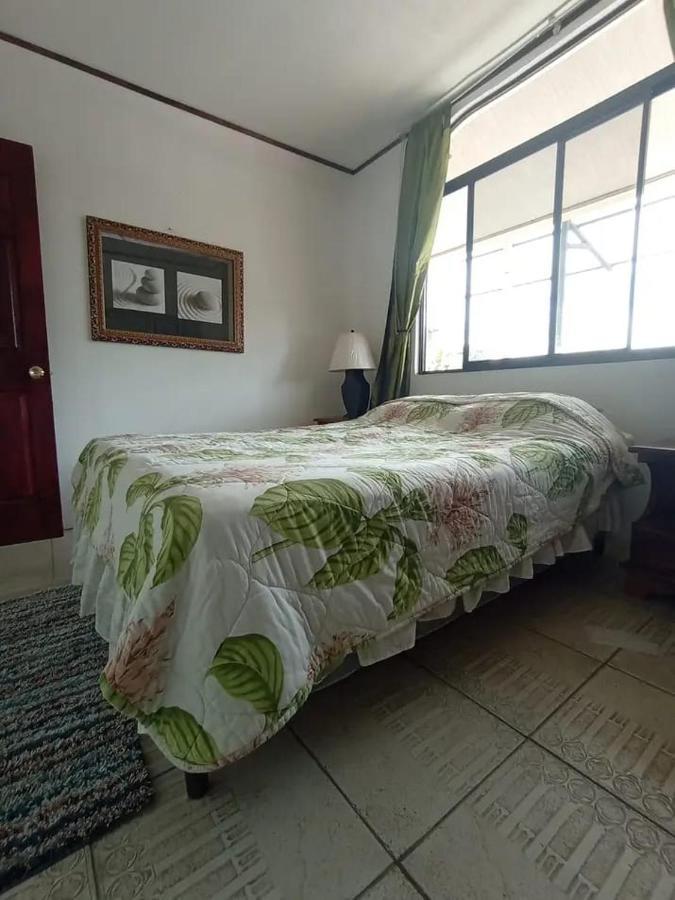 Nirvana Apartament Hostal Río Segundo Екстериор снимка